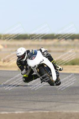 media/Oct-13-2025-Lets Ride (Mon) [[1a1cd08581]]/B Group/1020am (Sweeper)/